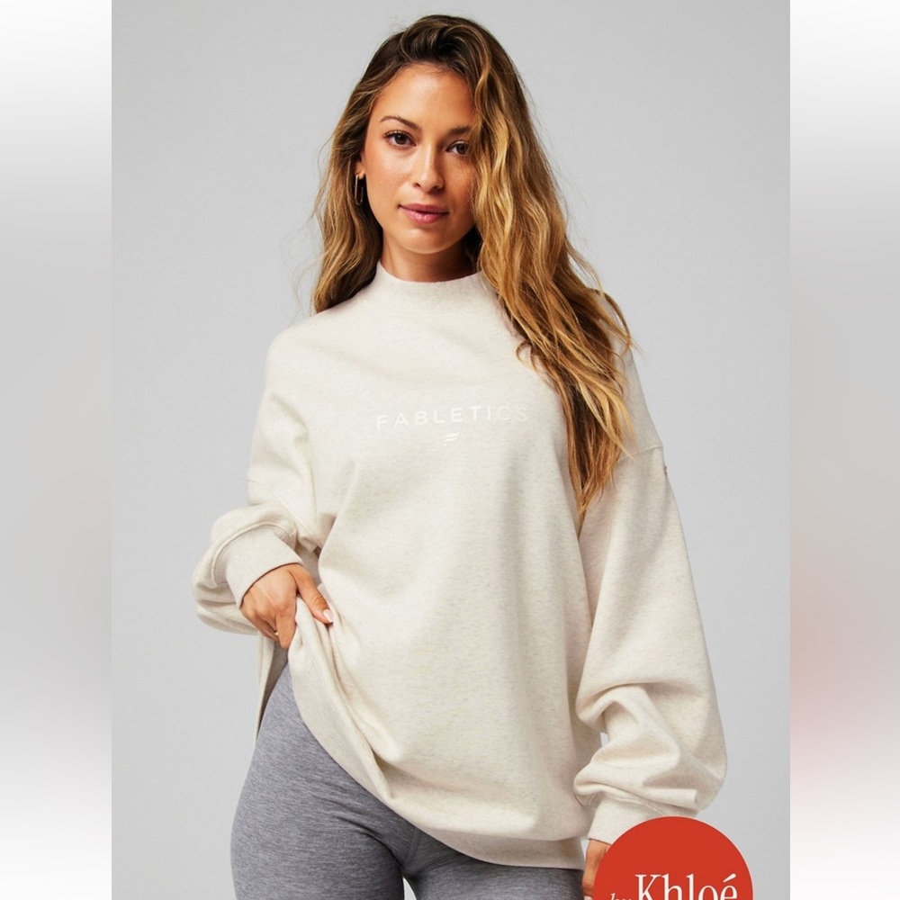 Fabletics Off-White Women's Crew Neck Sweater